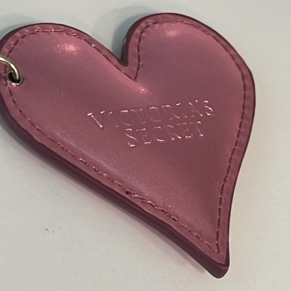 💕Cute Victoria's Secret Pink💕Charm. - Picture 9 of 16